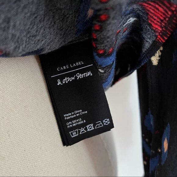 & Other Stories Ikat Printed Button Down Blouse 0 New with minor defect - Picture 7 of 9